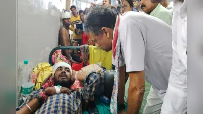 पश्चिम बंगाल में तृणमूल कांग्रेस के दो गुट आपस में भिड़े, बीच बचाव करने पहुंचे TMC प्रत्याशी कीर्ति आजाद हुए चोटिल