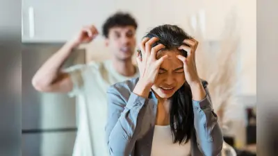 Relationship Tips: कहीं आपका पार्टनर आपको चीट तो नहीं कर रहा, ऐसे करें सही रिश्ते की पहचान