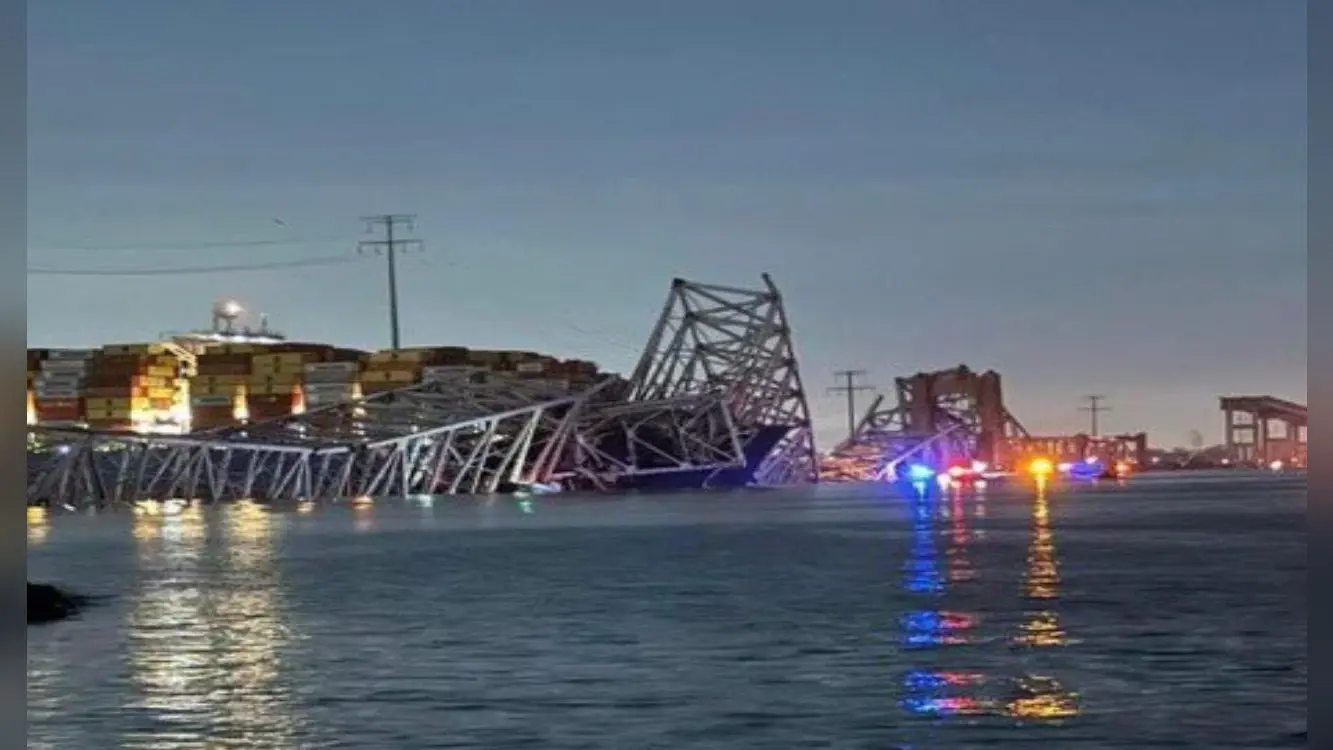 Scott Key Bridge: जहाज के टक्कर से कुछ इस तरह ढह गया फ्रांसिस स्कॉट की ब्रिज, आपातकाल की घोषणा
