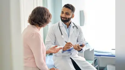 Thyroid Disease: महिलाओं में जानें थायराइड का कारण, लक्षण और इलाज