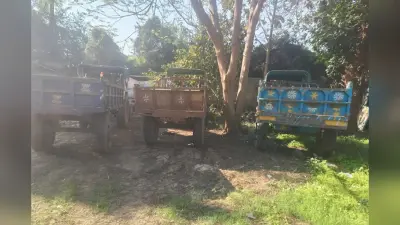 कोडरमा : सतगावां में बालू लोड तीन ट्रैक्टर जब्त