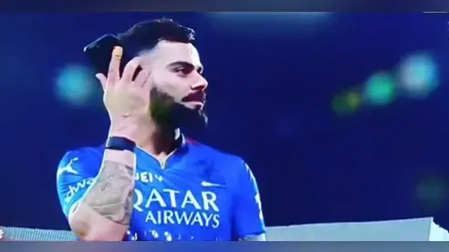 IPL 2024: अनुष्का शर्मा से फोन पर बात करते हुए नजर आए VIRAT KOHLI, देखें वीडियो