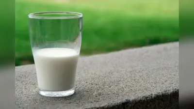 आज है World Milk Day, जानिए दूध पीने के फायदे