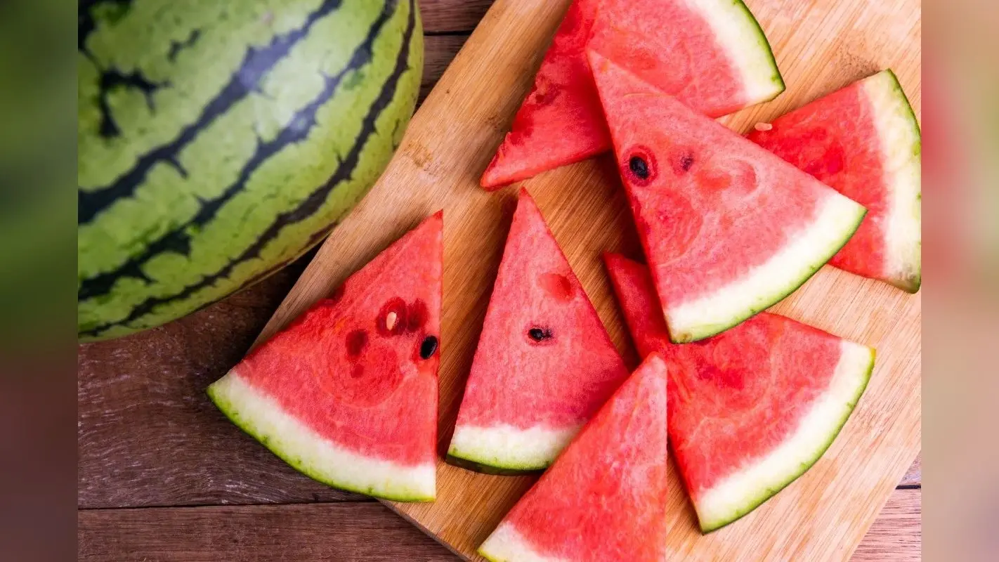 How To Test Adulteration In Watermelon: केमिकल से पके हुए तरबूज सेहत के लिए नुकसानदायक, ऐसे करें जांच