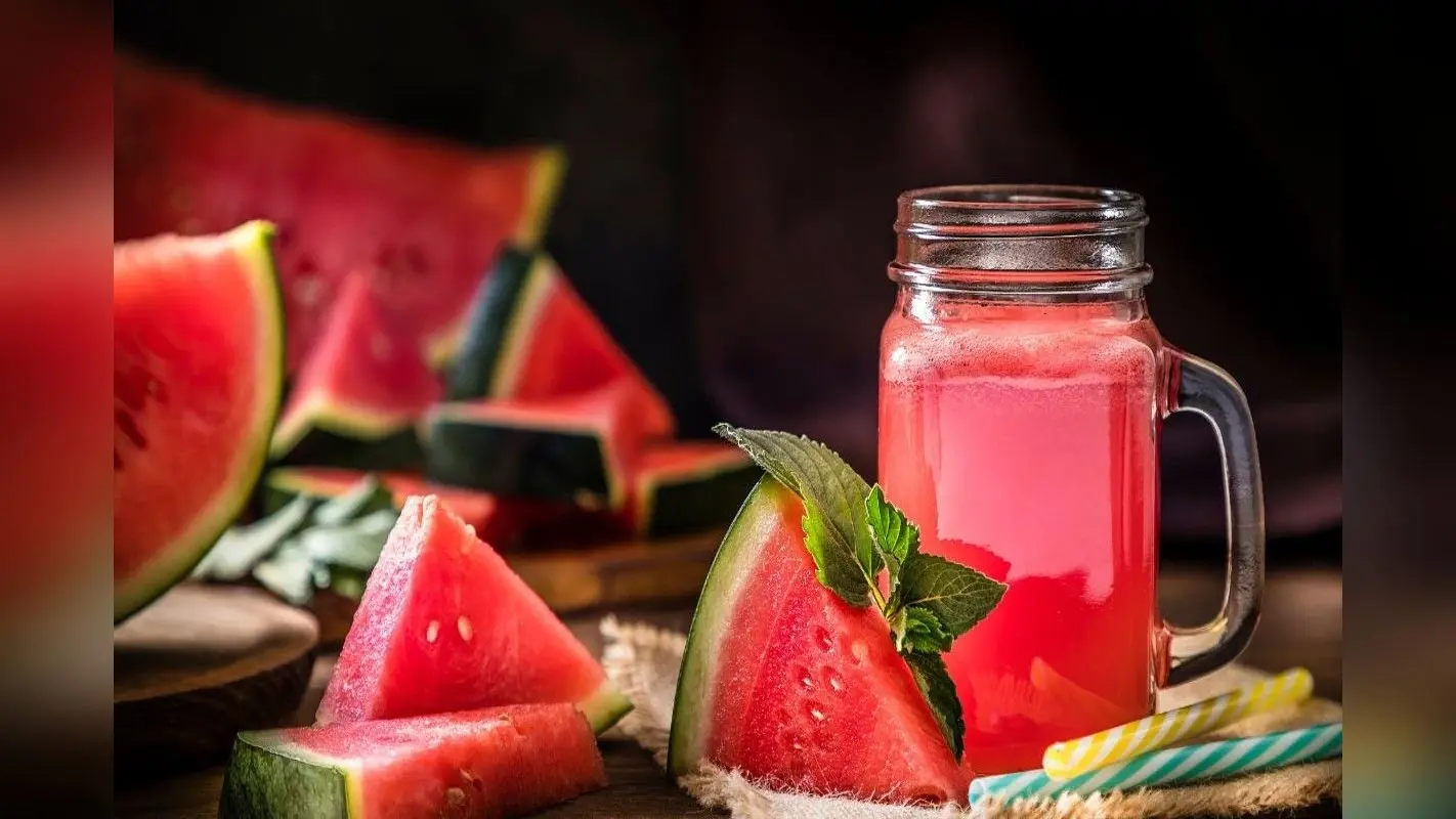 Watermelon Side Effects: तरबूज किसे नहीं खाना चाहिए?