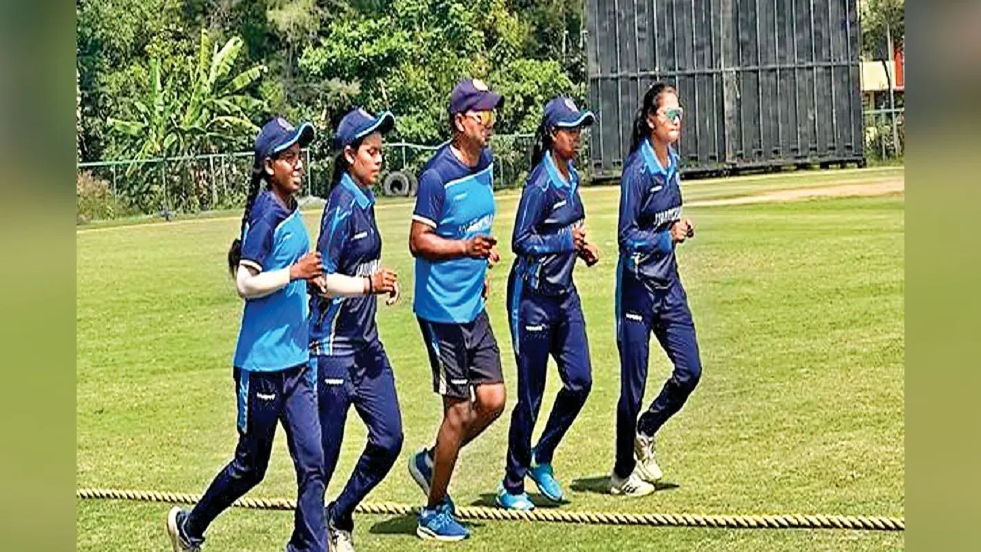 WPL महिला क्रिकेट के लिए बना गेम चेंजर, झारखंड की दो बेटियां टूर्नामेंट में दिखा रहीं दम