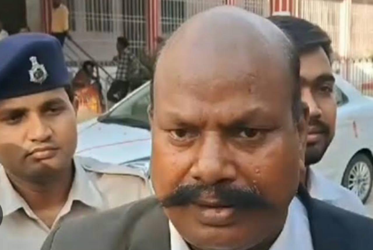 शराब पीकर गाड़ी चला रहे अभियुक्तों को 8 वर्ष की सजा, नशे में पुलिस कर्मियों को धक्का देकर किया था घायल