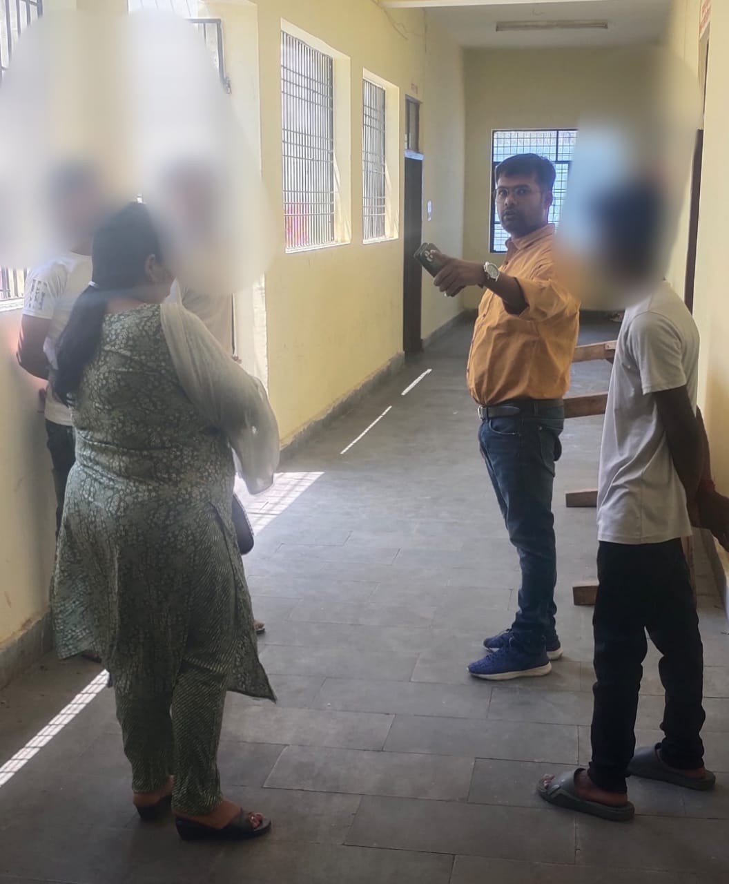 प्लेस ऑफ सेफ्टी: किशोर न्यायालय के प्रधान दंडाधिकारी ने किया औचक निरीक्षण, मिली अनियमितताएं