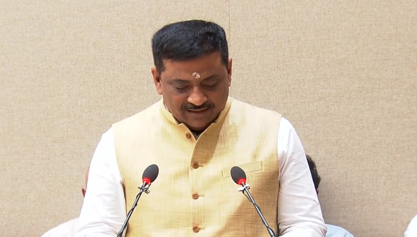 संजय झा ने मैथिली में ली राज्यसभा सदस्य के रूप में शपथ, सीएम नीतीश कुमार का जताया आभार