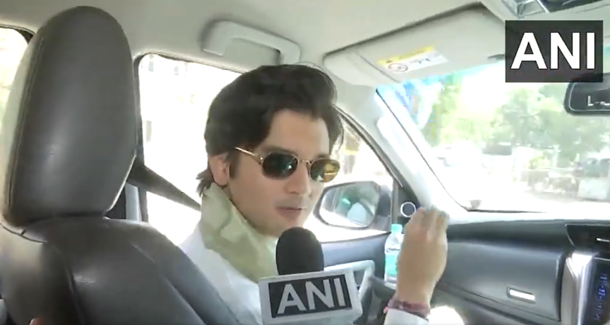 Lok Sabha Election 2024: ज्योतिरादित्य सिंधिया के प्रचार में लगा है बेटा महाआर्यमन, लोगों से वोट की अपील