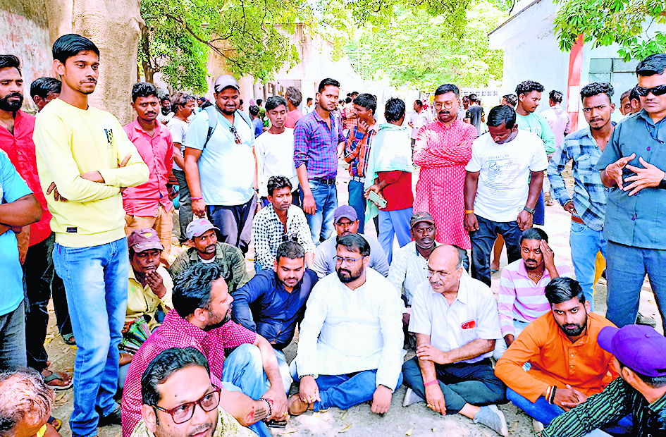 15 लाख रुपये की अनुग्रह राशि के साथ आश्रित को मिलेगी नौकरी