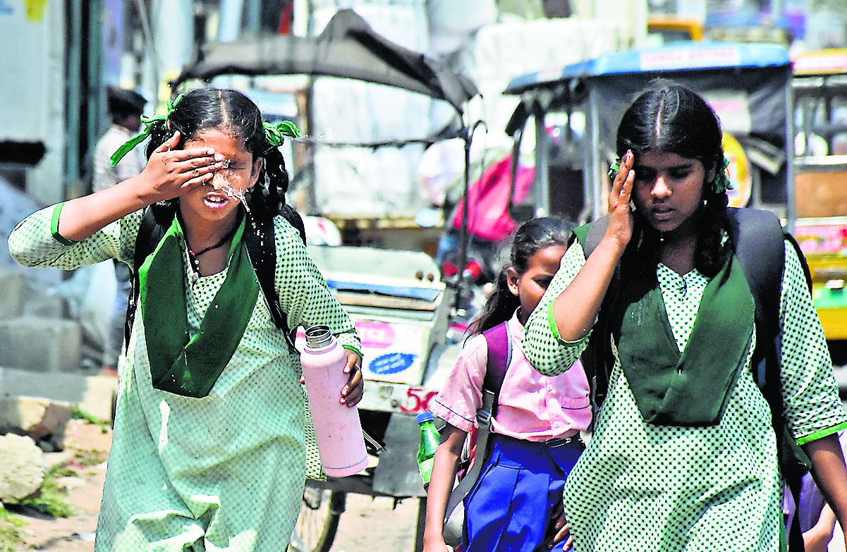 आज से बदलेगा मौसम, गर्मी से मिल सकती है राहत