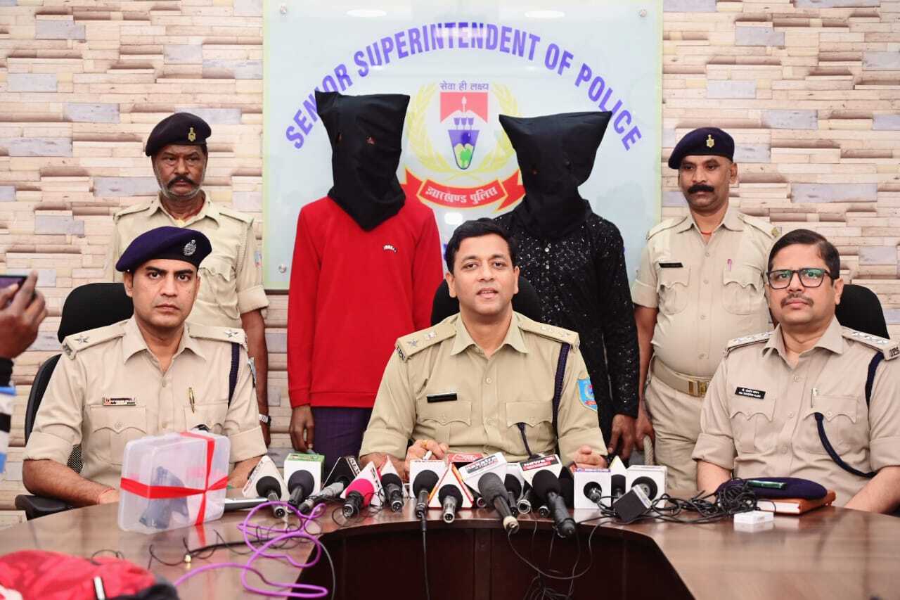 जुगसलाई : फायरिंग मामले में दो भाई गिरफ्तार, भेजा जेल