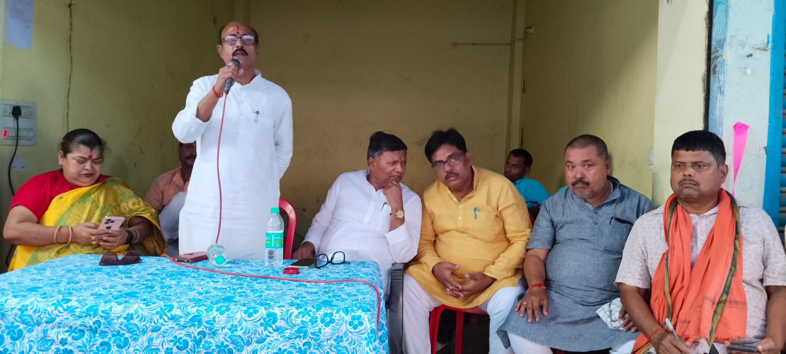 प्रखंड स्तरीय एनडीए चुनाव कार्यालय का उद्घाटन