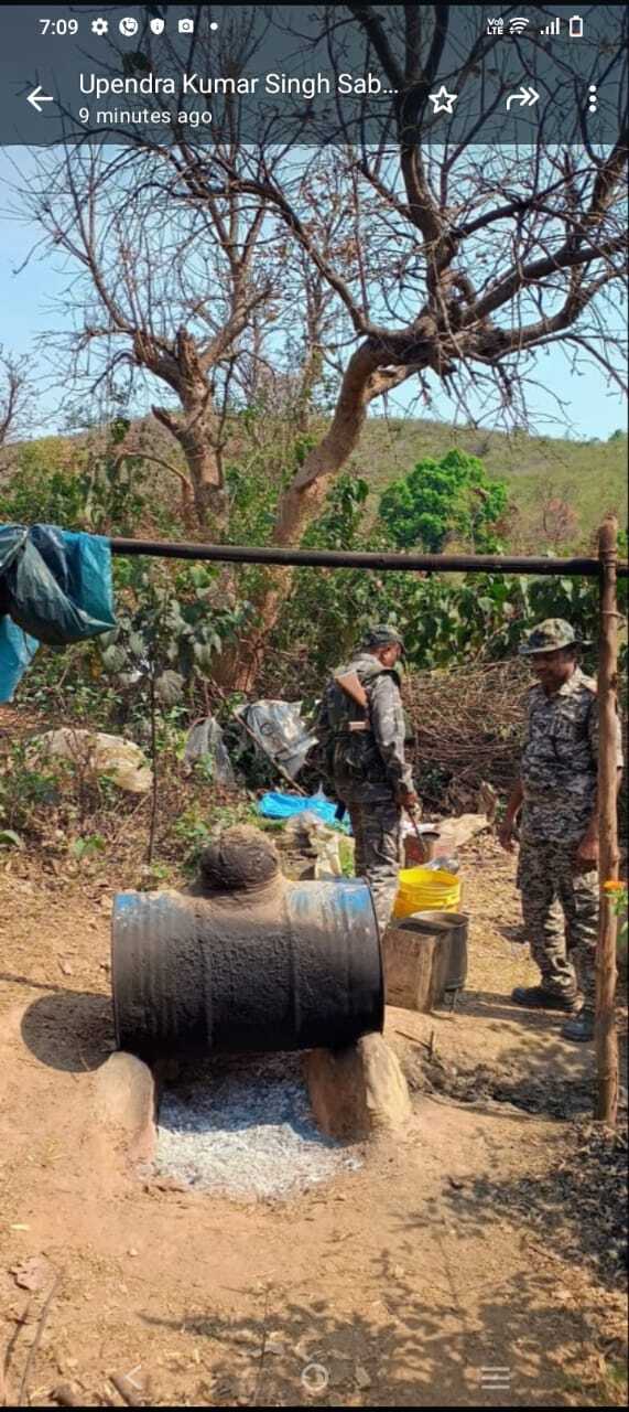 बोड़ाम पुलिस ने अवैध शनराब भट्ठी तोड़ी