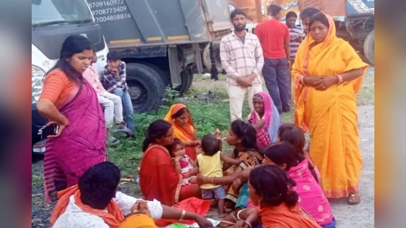 हजारीबाग में शादी की खुशियां गम में बदली, वाहन के धक्के से महिला की मौत