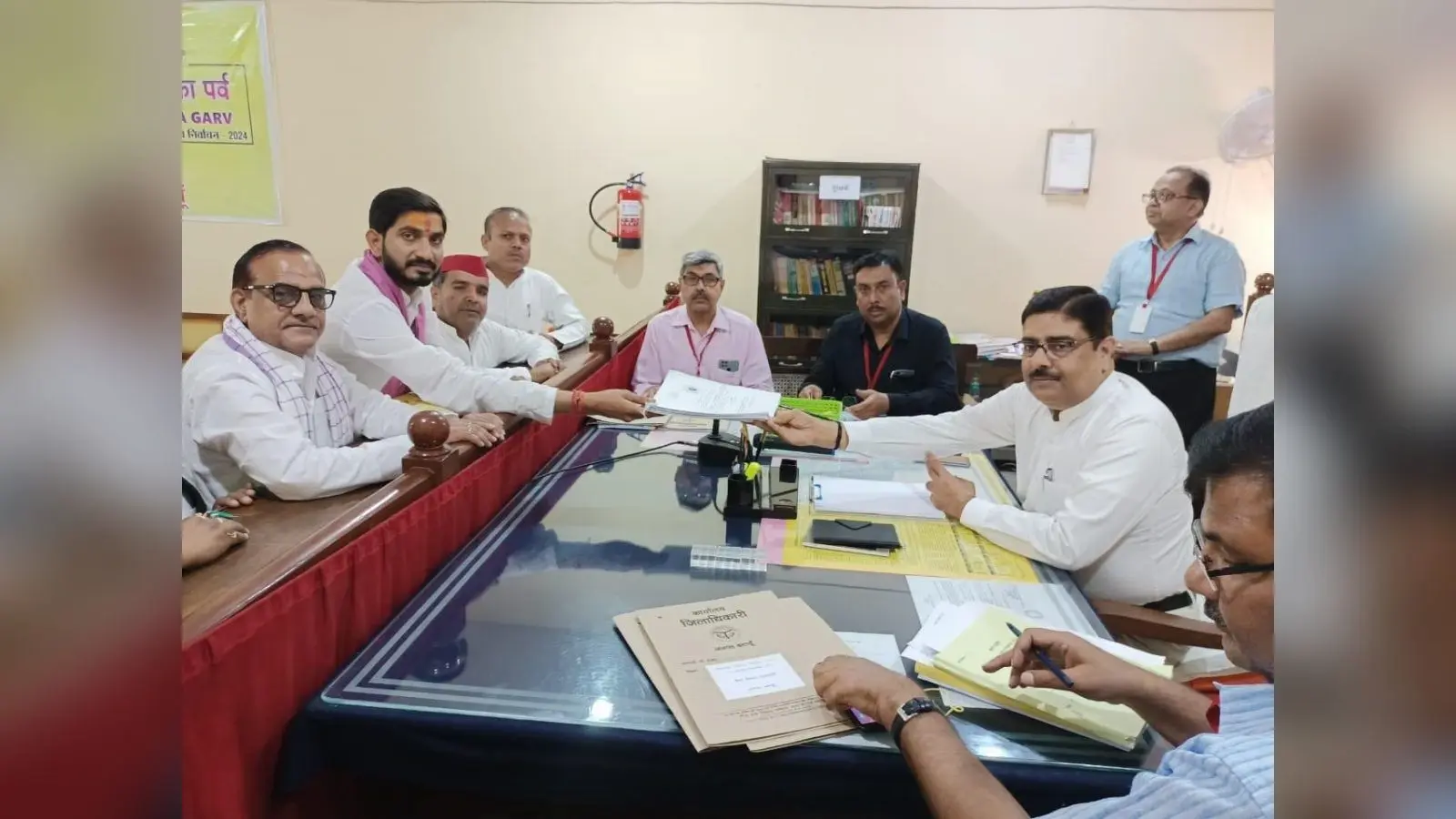 Aditya Yadav: आदित्य यादव हैं 14 करोड़ से अधिक की संपत्ति के मालिक, पहली बार लड़ रहे चुनाव