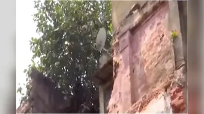 West Bengal : बऊबाजार में ढह गया पुराना मकान, मचा हडकंप