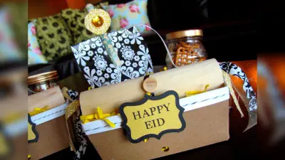 Eid Mubarak: ईद पर अपनों को दें खास उपहार, सस्ते में बन जाएगी बात