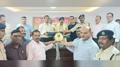 सेवानिवृत हुये डीएसपी केके झा, दी गयी विदाई