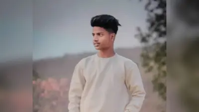 घर से 100 मीटर की दूरी पर पेड़ से लटका मिला युवक का शव