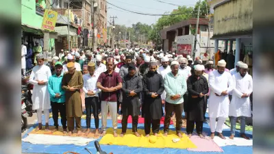अकीदत के साथ अदा की गयी अलविदा जुमे की नमाज