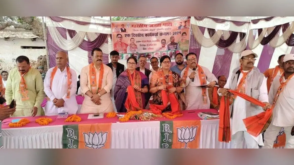 गठबंधन की सरकार लोगों को ठग रही है : अन्नपूर्णा