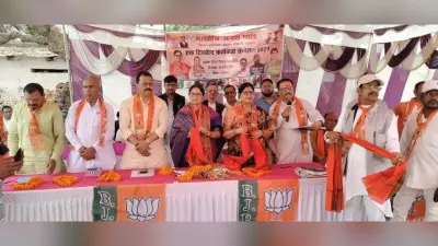 गठबंधन की सरकार लोगों को ठग रही है : अन्नपूर्णा