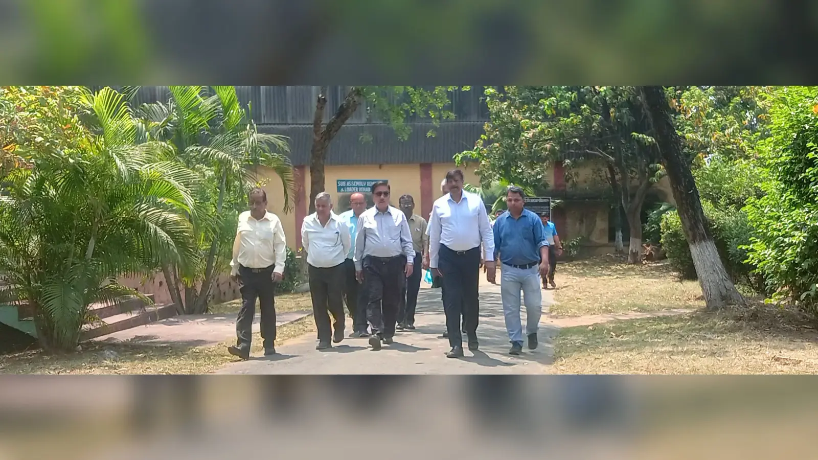कोल इंडिया व इसीएल के अधिकारियों ने किया बंद वर्कशॉप का निरीक्षण