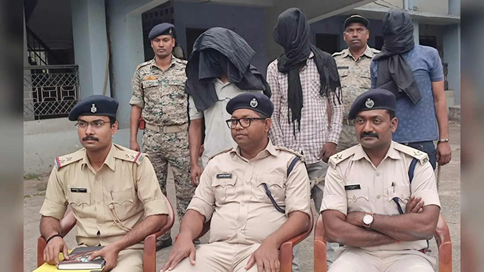 अवैध शराब मिनी फैक्ट्री कांड के तीन अभियुक्त गिरफ्तार