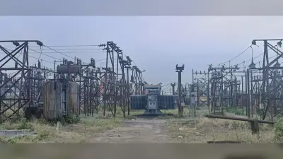 – – गर्मी शुरू क्या हुई, नखरे दिखाने लगी बिजली रानी