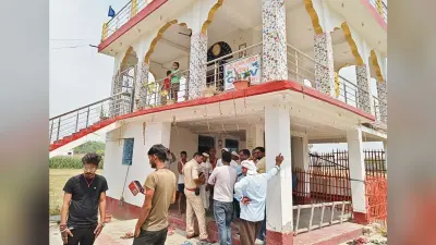 पहाड़पुर-रसीदपुर स्थित राधे-कृष्ण मंदिर से सोने के आभूषण की चोरी