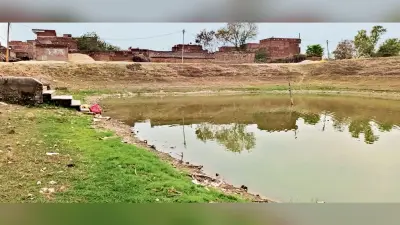 सूखने लगा तालाब पोखरा का पानी, दस फुट नीचे खिसका भूमिगत जलस्तर