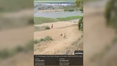चैत्री छठ : घाट जाने का रास्ता ठीक, लेकिन सुवर्णरेखा नदी है जलकुंभी से ढकी