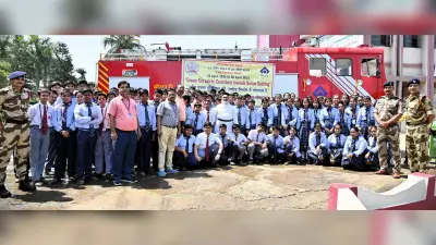 विद्यालयों में बच्चों ने सीखा आग से बचाव का तरीका