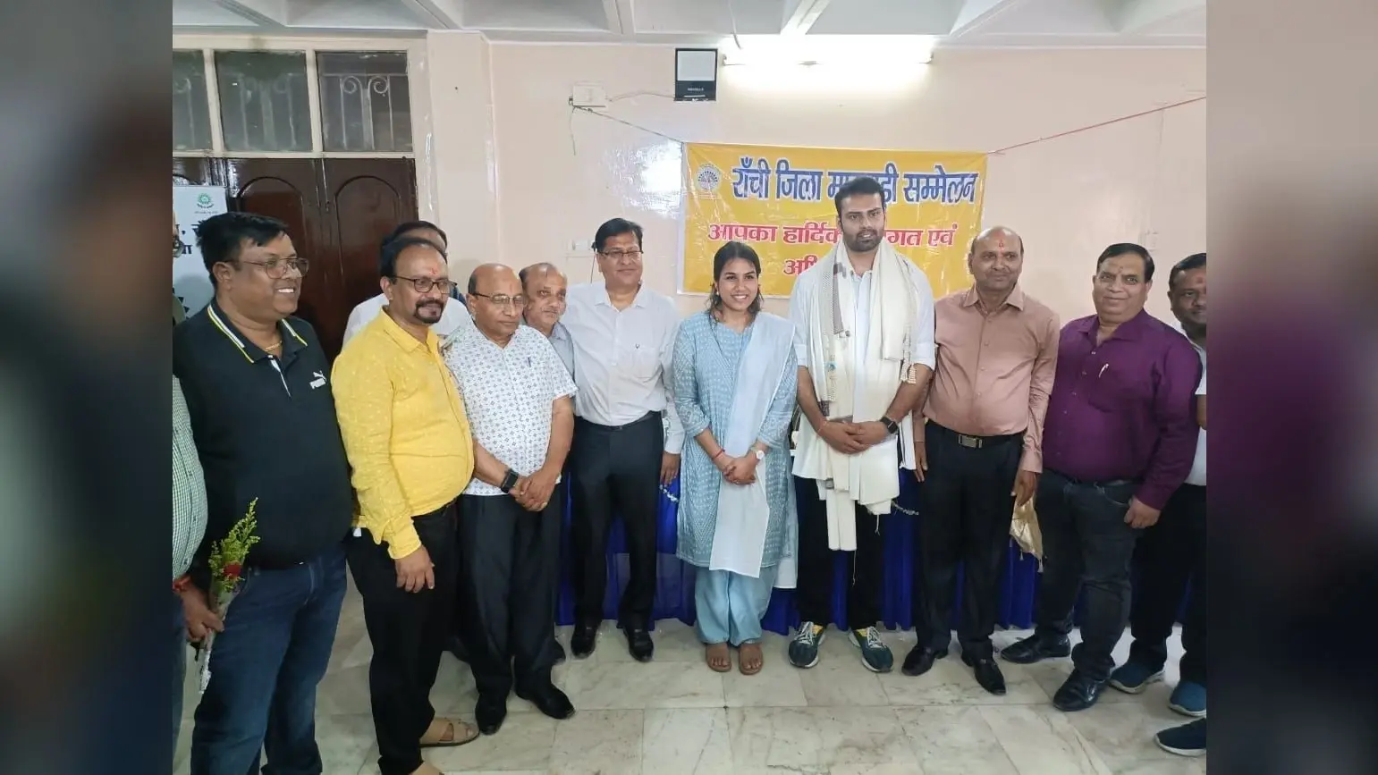 यूपीएससी के सफल अभ्यर्थी अमन और हर्षिता हुए सम्मानित