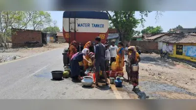 कोलियरी क्षेत्र में पेयजल संकट गहराया, प्रबंधन के टैंकरों से पानी पहुंचाने के दावों को ग्रामीणों ने बताया नाकाफी