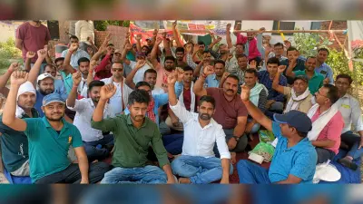 लोको पायलटों ने गोमो में किया मुंडी गरम प्रदर्शन