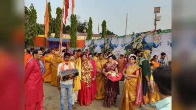 20 बटुकों ने माता-पिता के साथ की मंडप पूजा