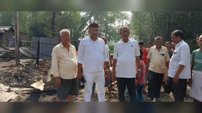 आग लगने से सात घर जले, दस लाख की सम्पत्ति स्वाहा
