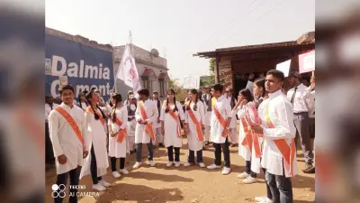 छात्रों ने मतदाता जागरूकता रैली निकाली