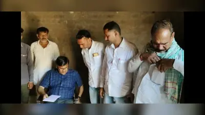 बीडीओ ने मृतक के परिजन को दिया सूखा राशन