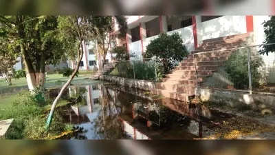 जगजीवन महाविद्यालय में घुसा नाले का पानी, पढ़ाई-लिखाई बाधित