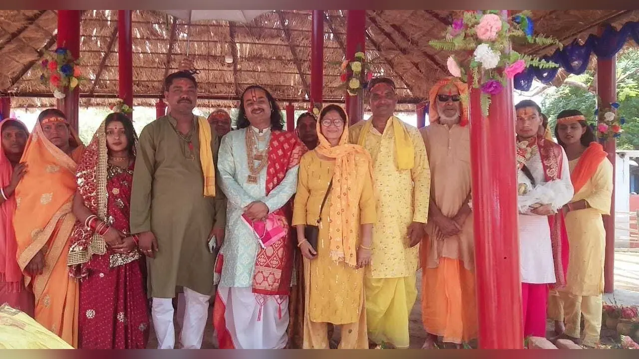 संडे बाजार छोटा क्वार्टर में सात दिवसीय यज्ञ शुरू