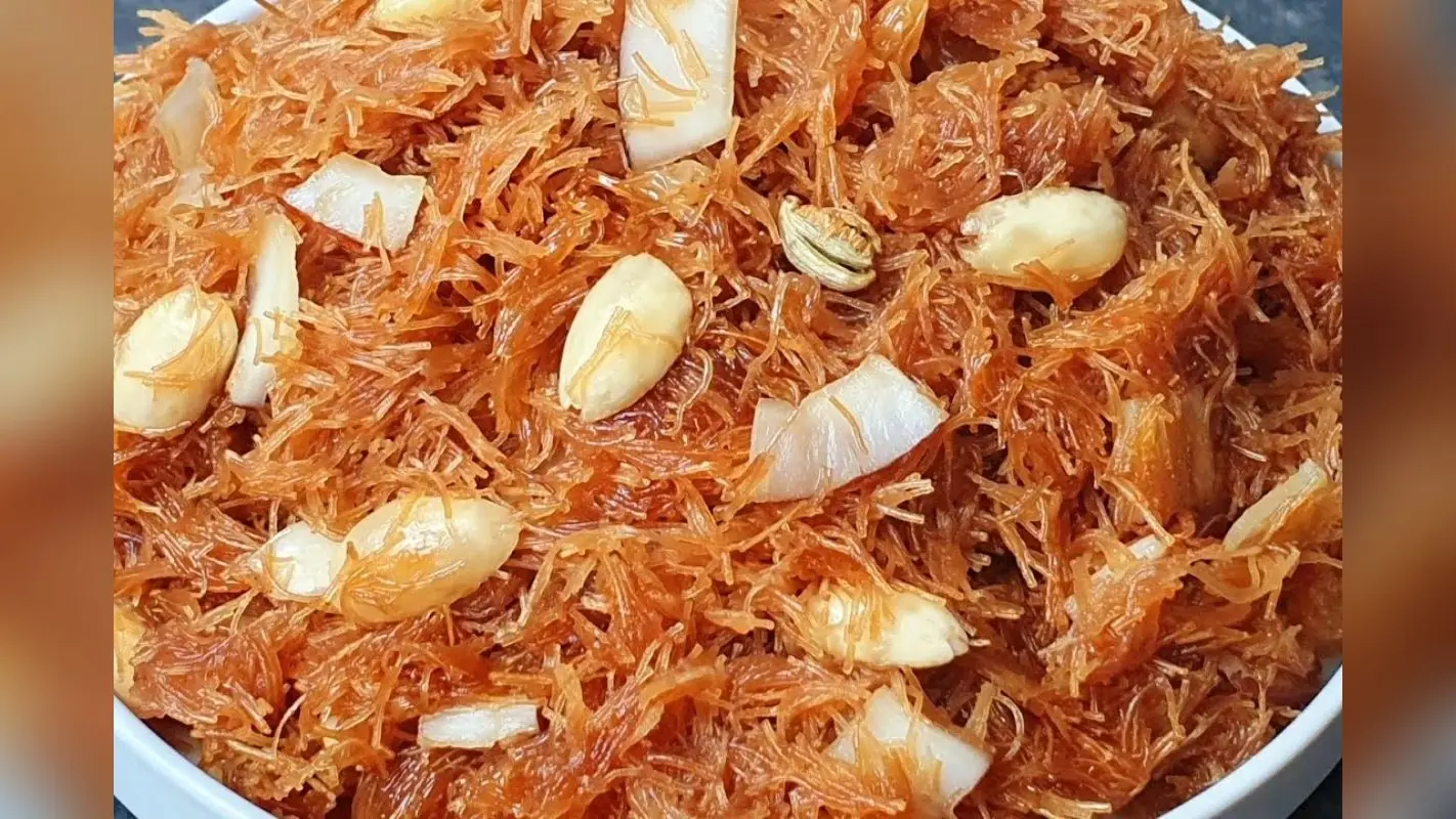 Eid Special Recipe: ईद में बनाएं गुड़ वाली सेवइयां, स्वादिष्ट होने के साथ सेहत के लिए भी है फायदेमंद