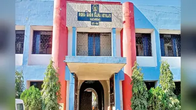 JAC Result: इंदिरा गांधी बालिका विद्यालय हजारीबाग की स्थिति खराब, स्कूल के 19 बच्चे टॉपर, लेकिन सिर्फ 2 स्थायी शिक्षक