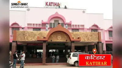 अनियंत्रित बाइक डिवाइडर से टकरायी, दो छात्रों की मौत, तीसरा घायल