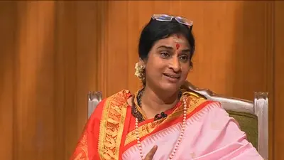 Madhavi Latha: साड़ी में ‘डॉन’ और ‘लेडी सिंघम’ के नाम से फेमस हैं माधवी लता, भय से थरथर कांपते हैं गुंडे