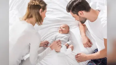 Bizarre News: एक मां ने अपनी 3 महीने की बेटी को कर दिया खुद से जुदा, मामला जानकर लोग हैं हैरान