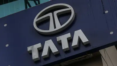Auto Sales: टाटा-जगुआर की गाड़ियों पर टूट पड़े लोग